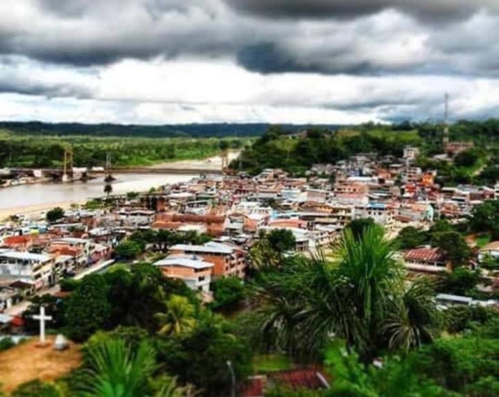 Hospedaje Independencia Pucallpa Ngoại thất bức ảnh