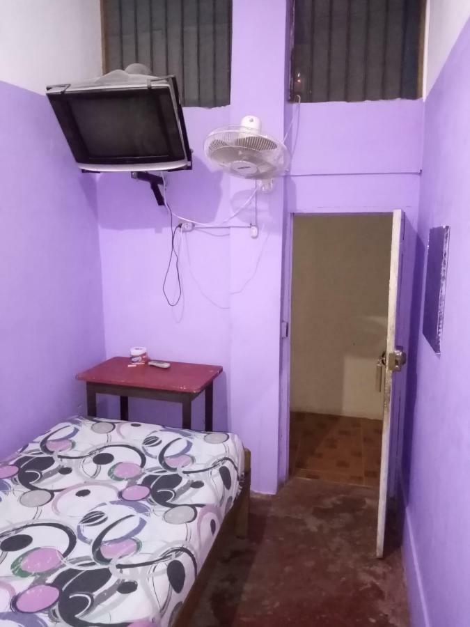 Hospedaje Independencia Pucallpa Ngoại thất bức ảnh